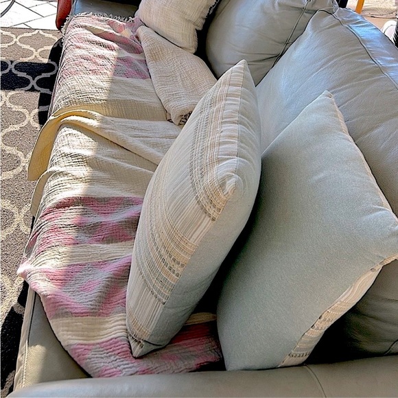 HOME SALE ADD + 2 listings to your ORDER SAVE 30% OFF at checkout automatically - Picture 4 of 16